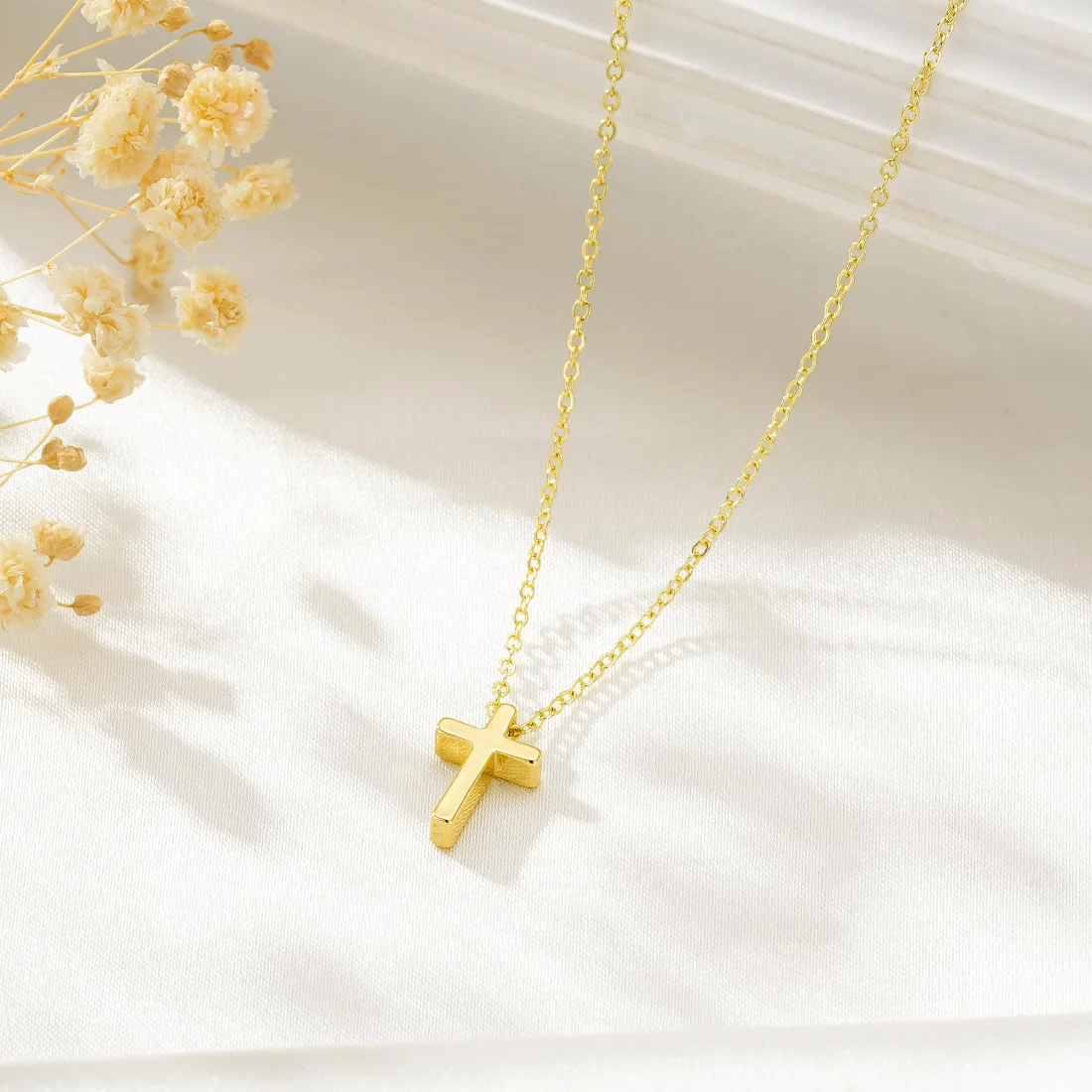 Yoosteel Perforated cross necklace, Gold, view 3