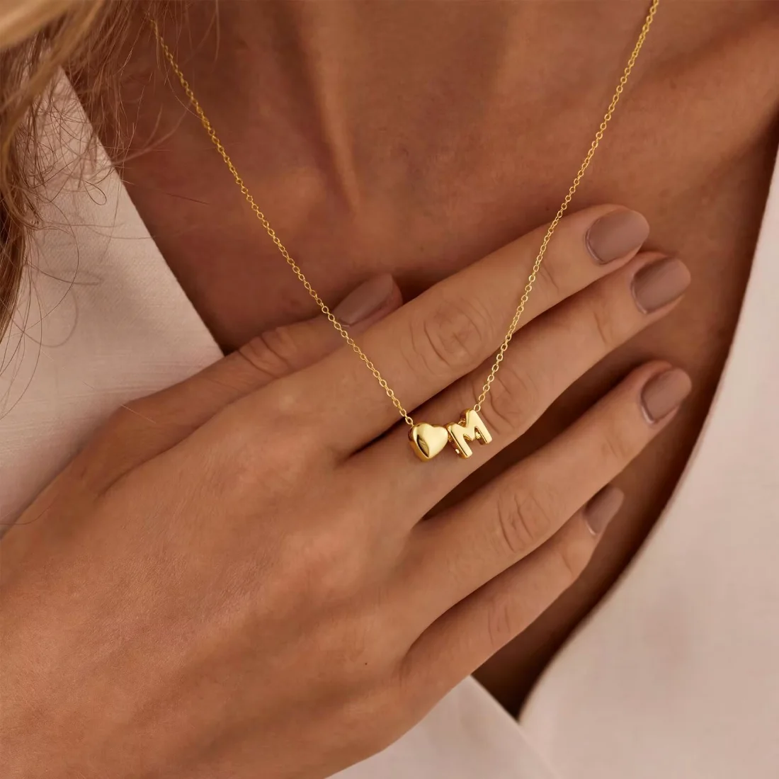 Yoosteel Heart initial necklace, Gold, view 4